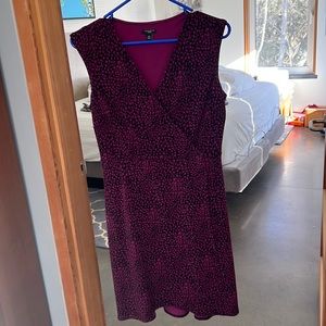 Comfy stretchy fabric.